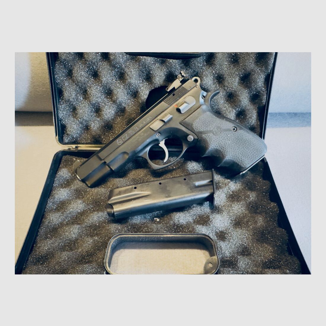 ČESKÁ ZBROJOVKA CZ75 Sport