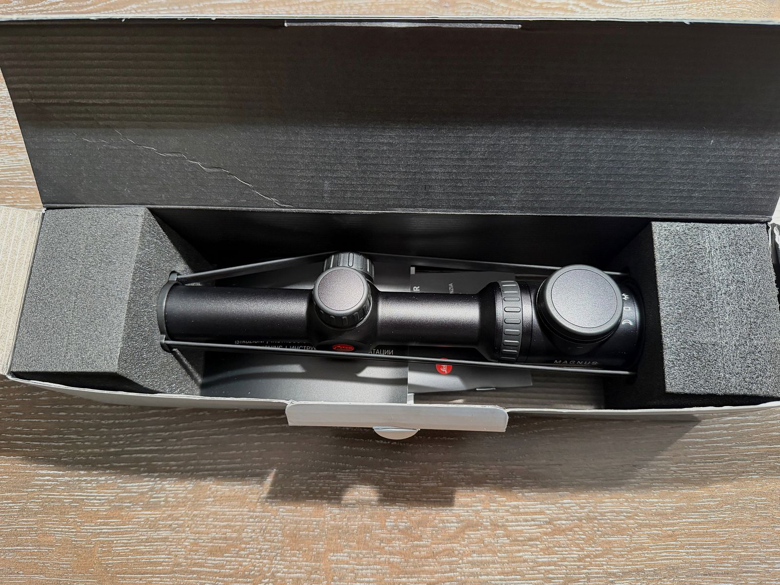 Leica Magnus 1-6,3x24 i , L-3D mit Schiene ZM Zeiss