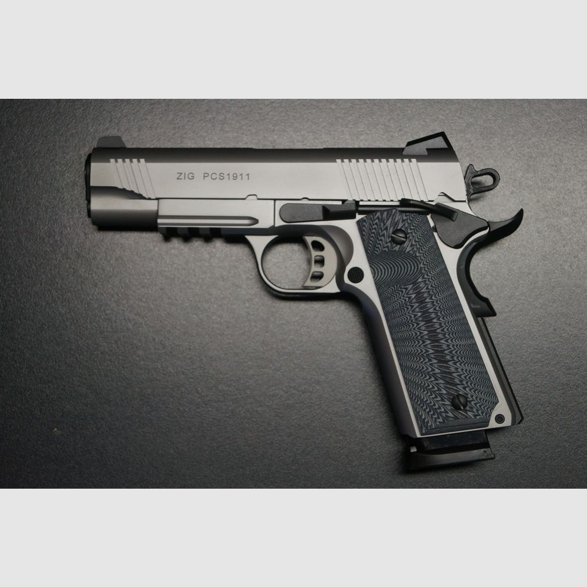 Tisas Zig PCS 1911, image 5 sur 5