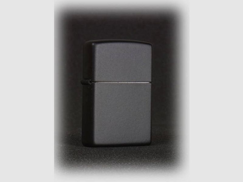 Zippo Benzinfeuerzeug 'schwarz'