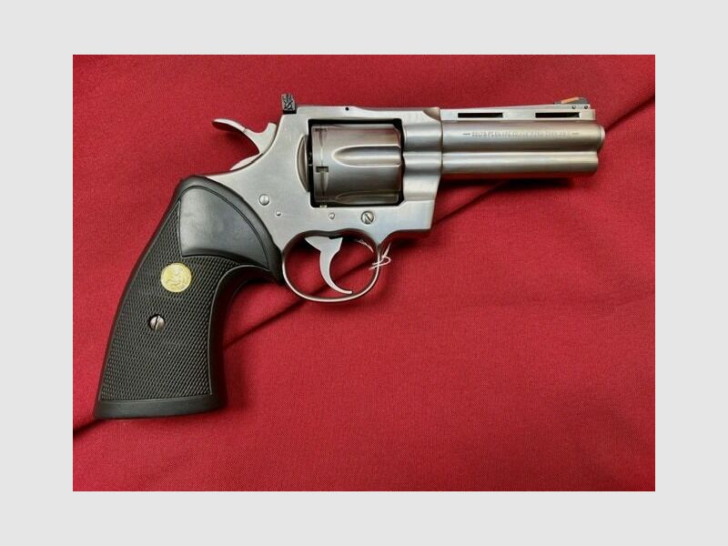 Kommissionen Rev. COLT Python Stainl. 4''
