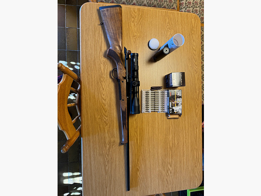 Haenel Jäger 10 Timber mit Schalldämpfer und Meopta Sport Optik 