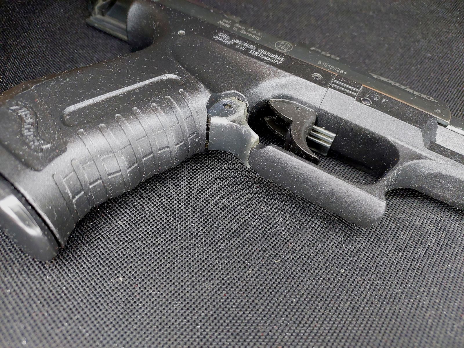 Walther P99 blank firing pistol 9mm P.A.K. (PTB 762) P 99