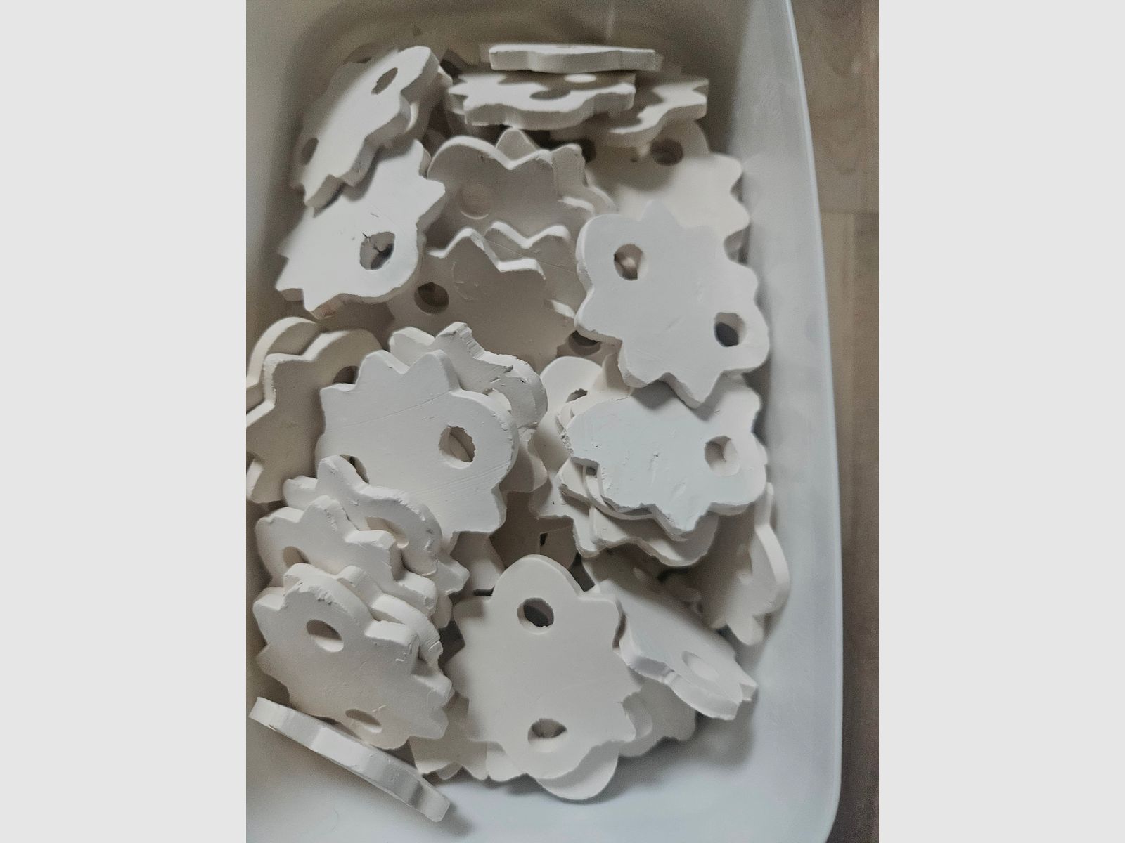 Bundle of air rifle targets, clay stars, clay tubes