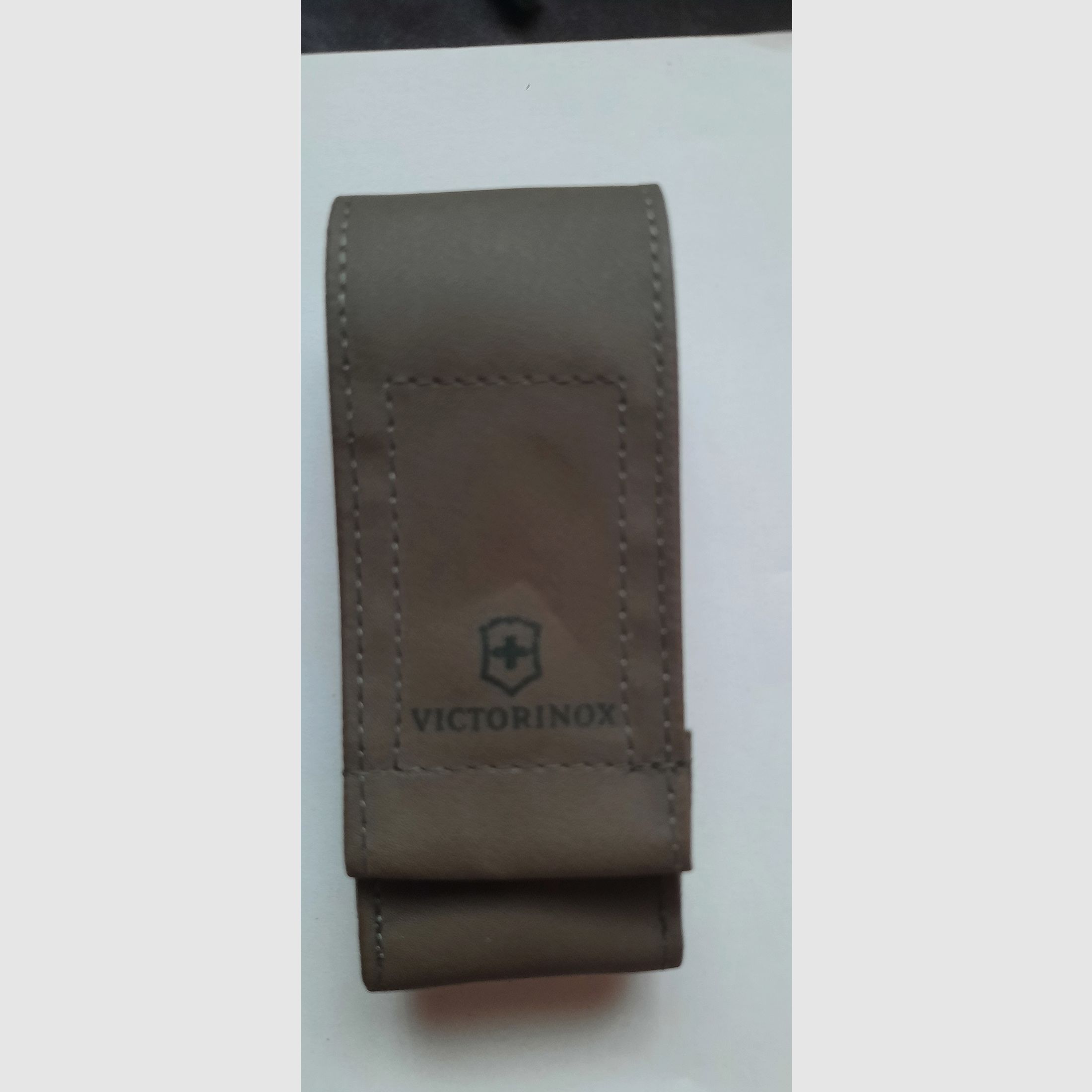 Victorinox Militärmesser, neu, mit Oliv Gürteltasche