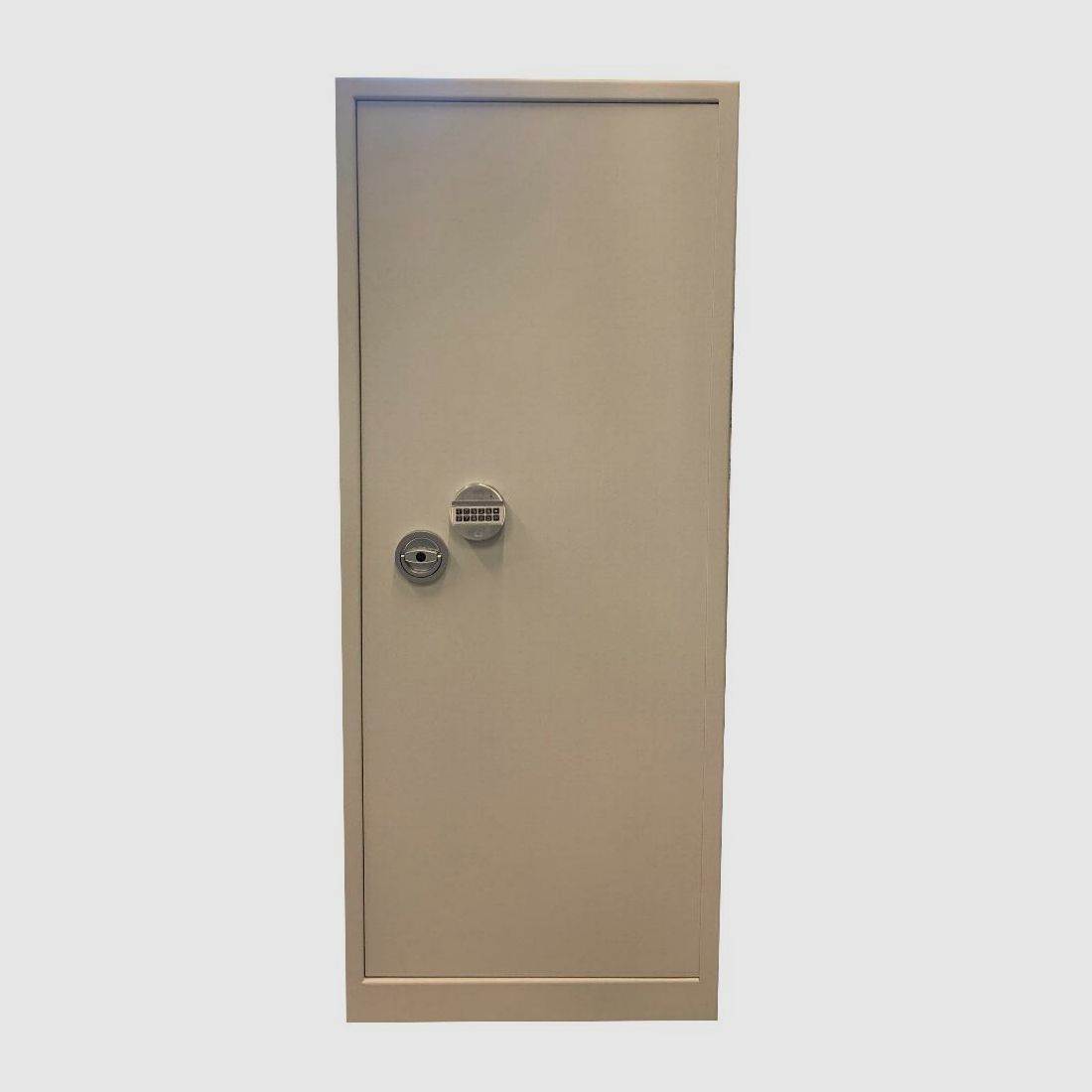 Waffenschrank HUNTER V1-TAMAX 1700 (1700x900x600) max. 32 LW