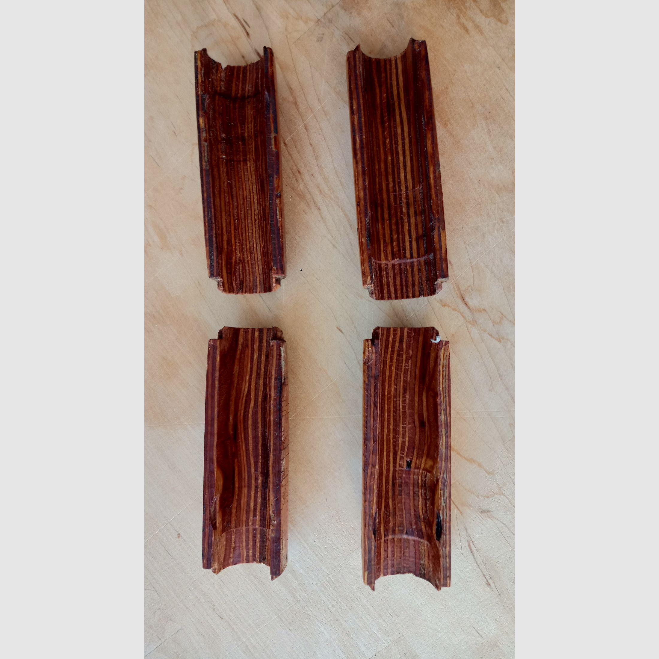 Originale guanti superiori Dong AK rumeni (molto larghi) / Legno laminato robusto perfetto per il pene di asino rumeno (Uluc) o guanti RPK