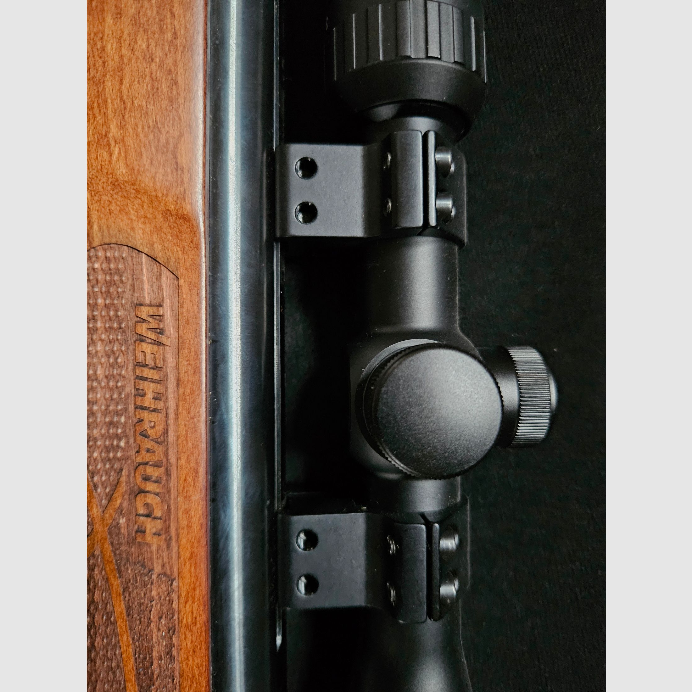 Weihrauch HW50S + Hawk Vantage 3-9x40 AO Mildot