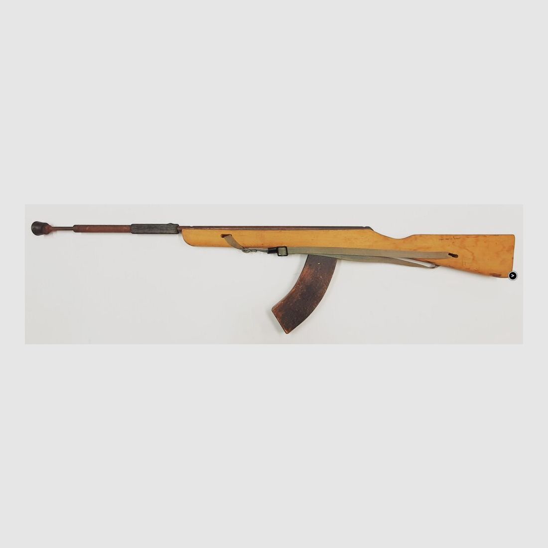 DDR NVA Ak47 Original Exerzier und Trainings Gewehr aus Holz mit Bajonett für Nahkampf/Bajonettkampf