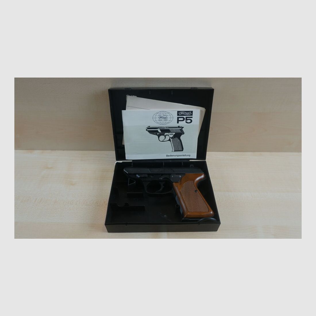 Walther P 5