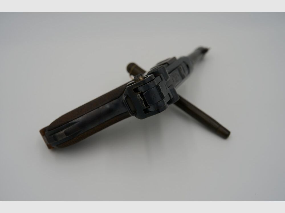 P08 DMW / Mauser P08 Baujahr 1918 Erfurt