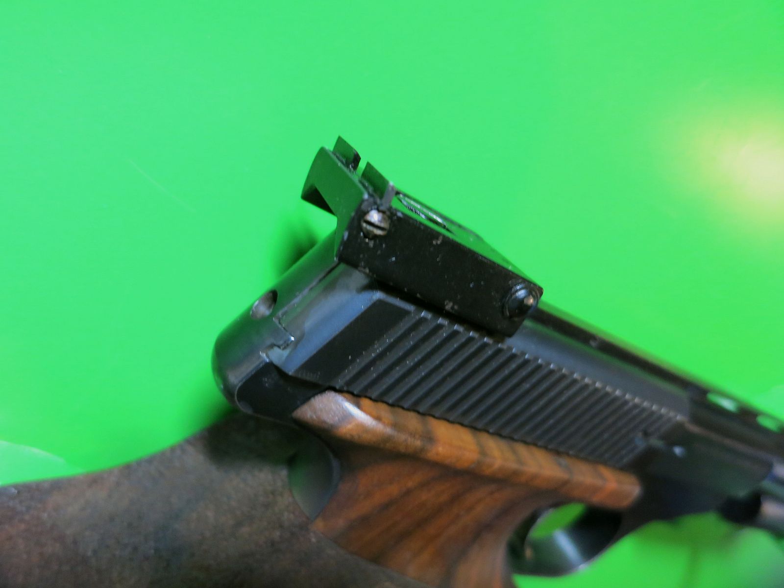 FN Herstal Browning KK Selbstladepistole 150, .22lfB Sportpistole     #69-