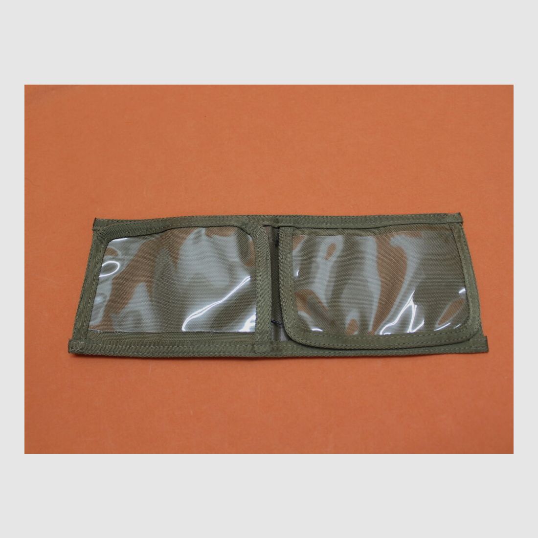 Tasmanian Tiger TT Passport Holder 343 khaki, Auslaufartikel