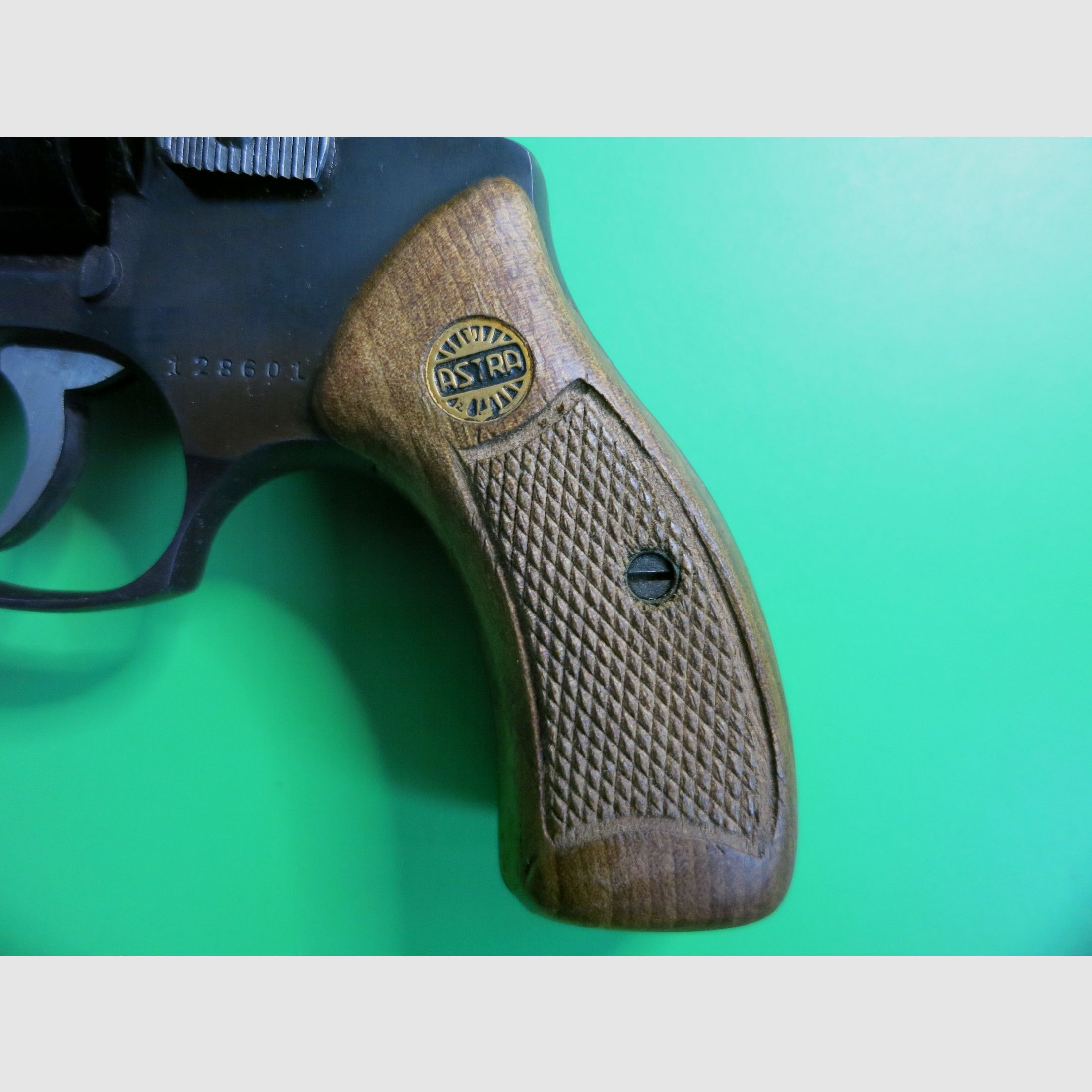 Astra Cadix, .38 Special, revolver da 2", colpo di zanna o caccia con trappola #97