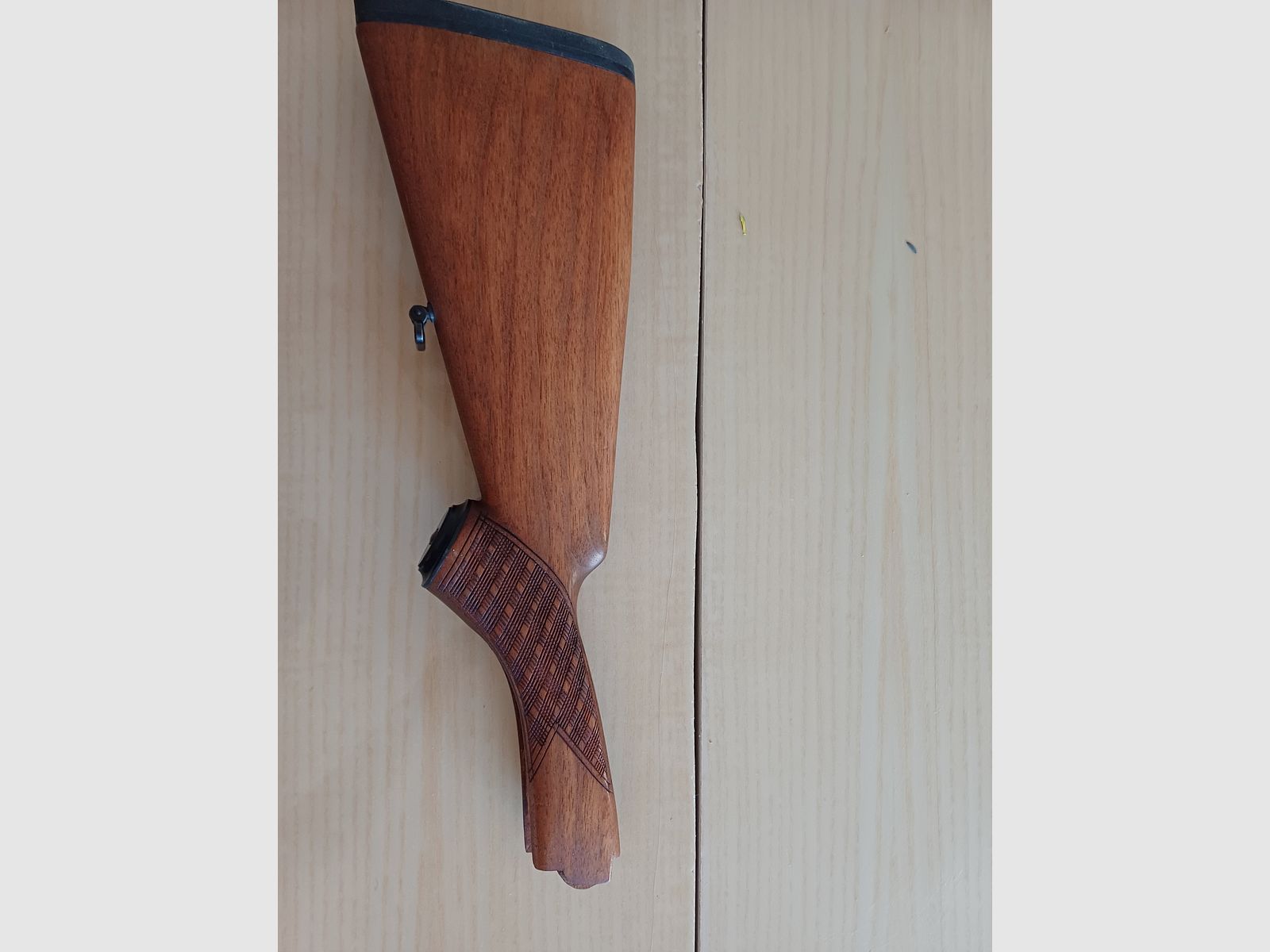 Fût en bois carabine à répétition KK