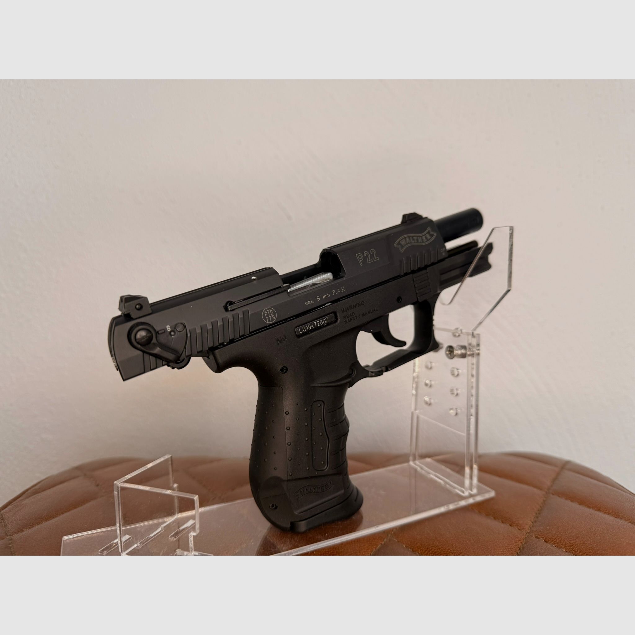 Walther P22 Schreckschuss Pistole Kal. 9mm P.A.K. brüniert