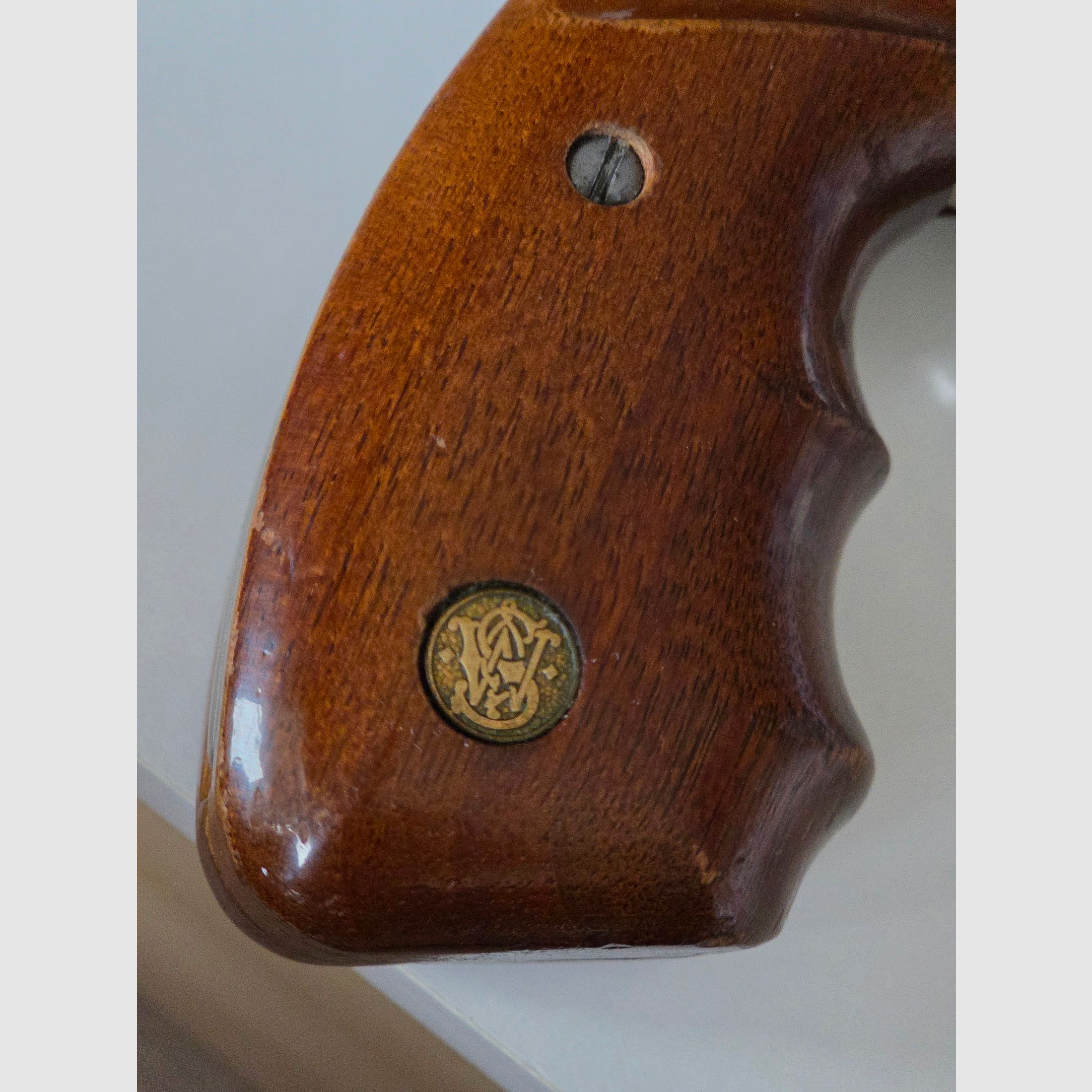 S+W CAL 45 COMBAT/ Platz 