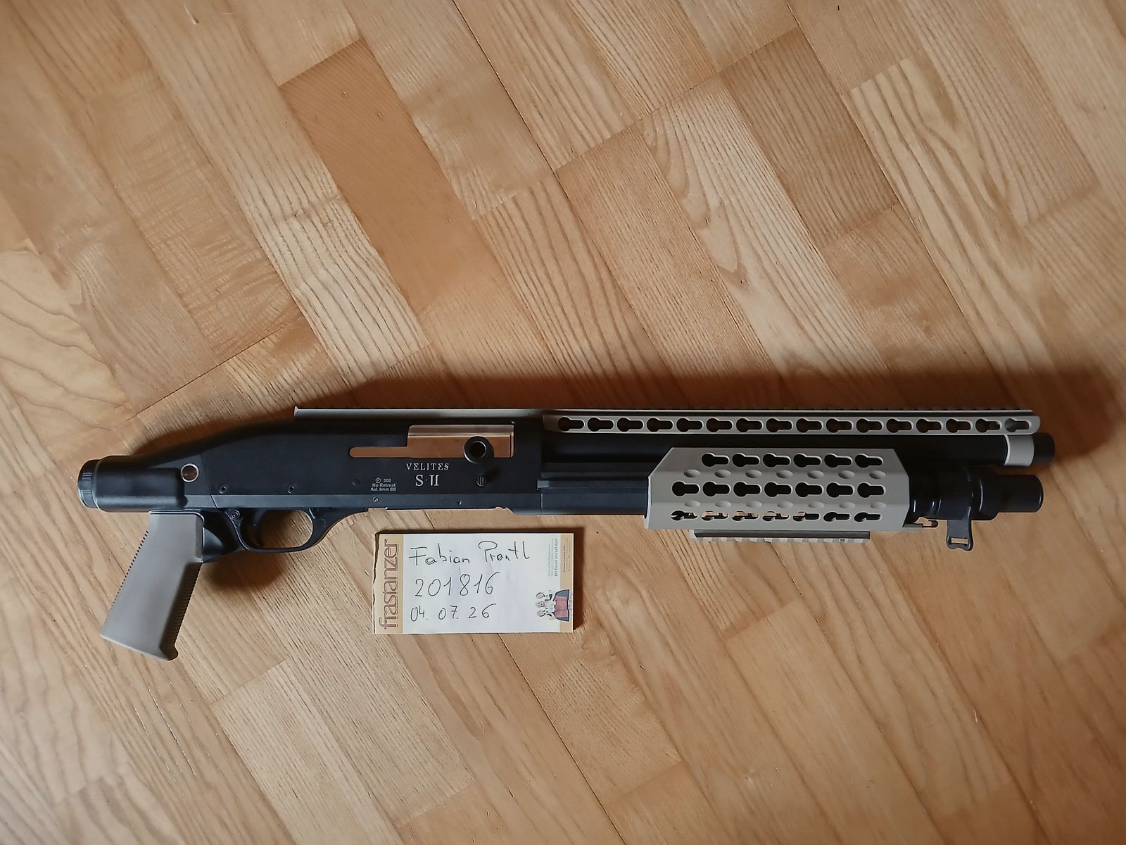 Secutor Velites S - II (including insured shipping)
