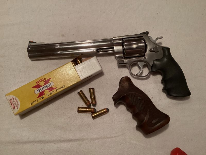 Smith &Wesson 629 in 8 3/8