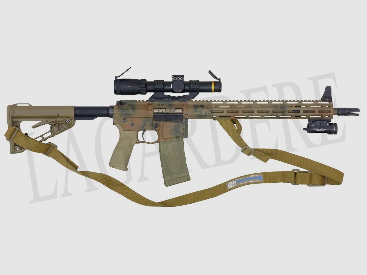 WILSON WC-15 PAUL HOWE LEUPOLD VX-6HD (SEMI-AUTOMATISCHES STURMGEWEHR)