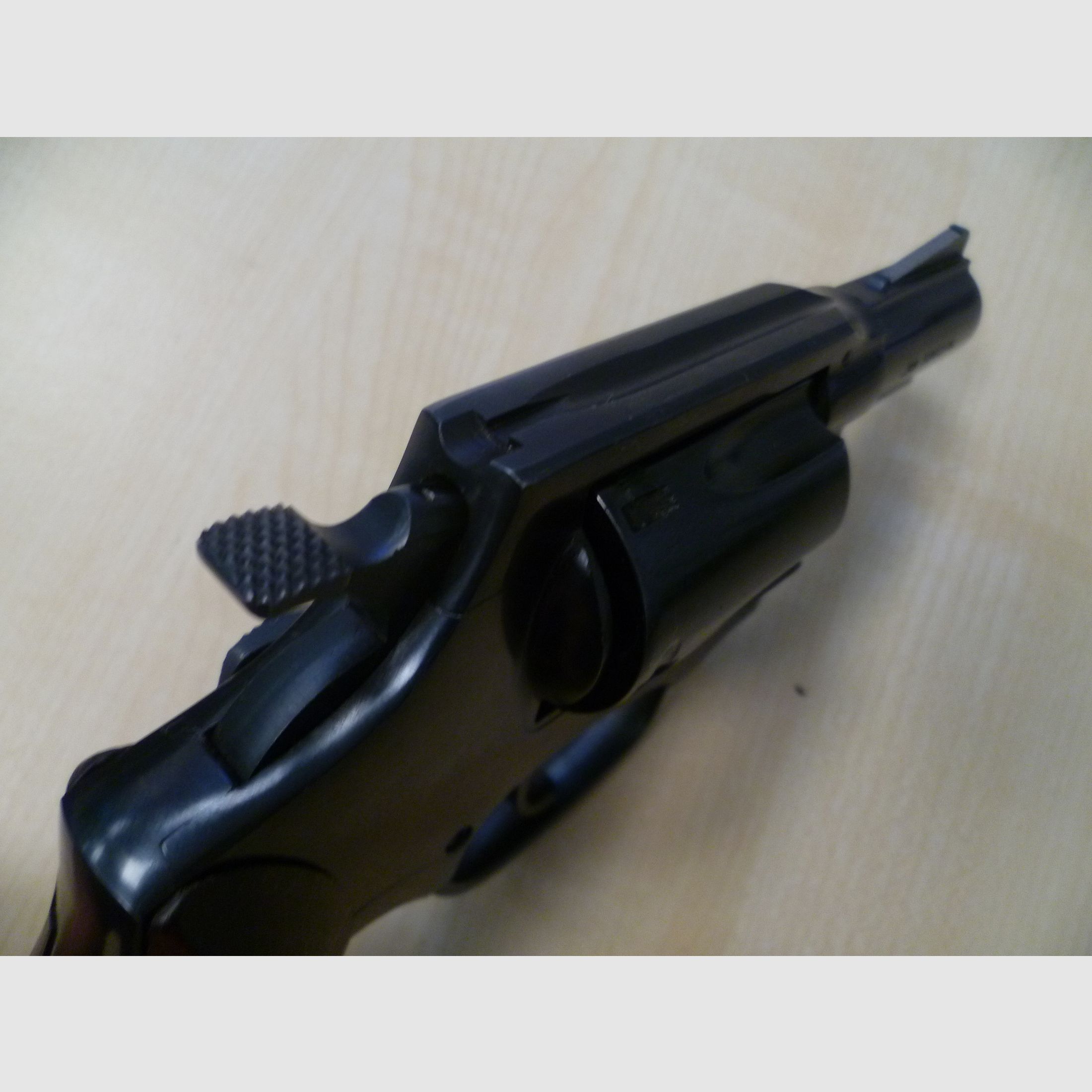 Revolver Rossi Model 27 .38 Special