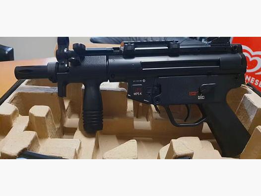 Heckler & Koch MP5 + E-Magazin 6mm 2.0 Joule 