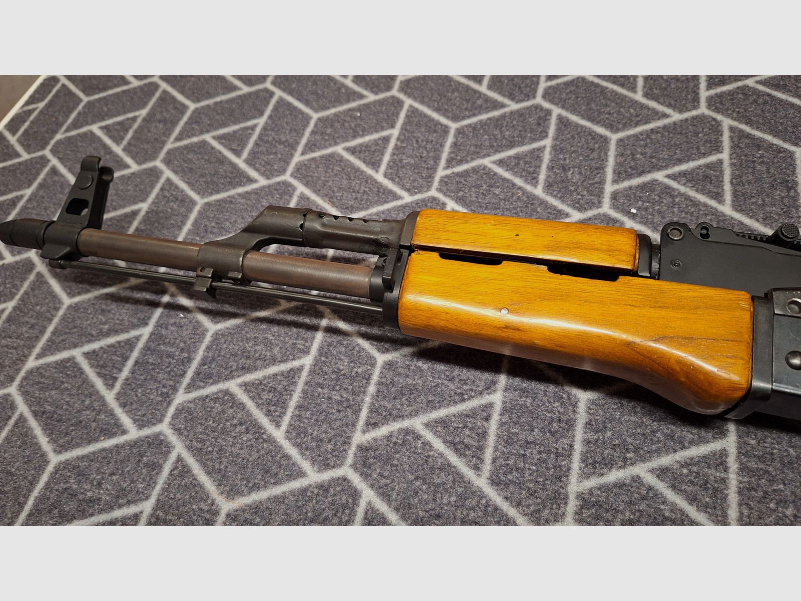 Kalashnikov AK47 4.5mm BB Co2 NEW!