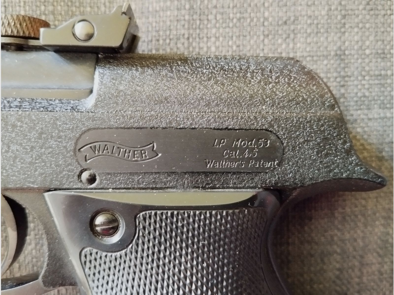 Walther LP Mod. 53 Kal. 4,5mm zwart zeer goede staat in de originele doos + accessoires
