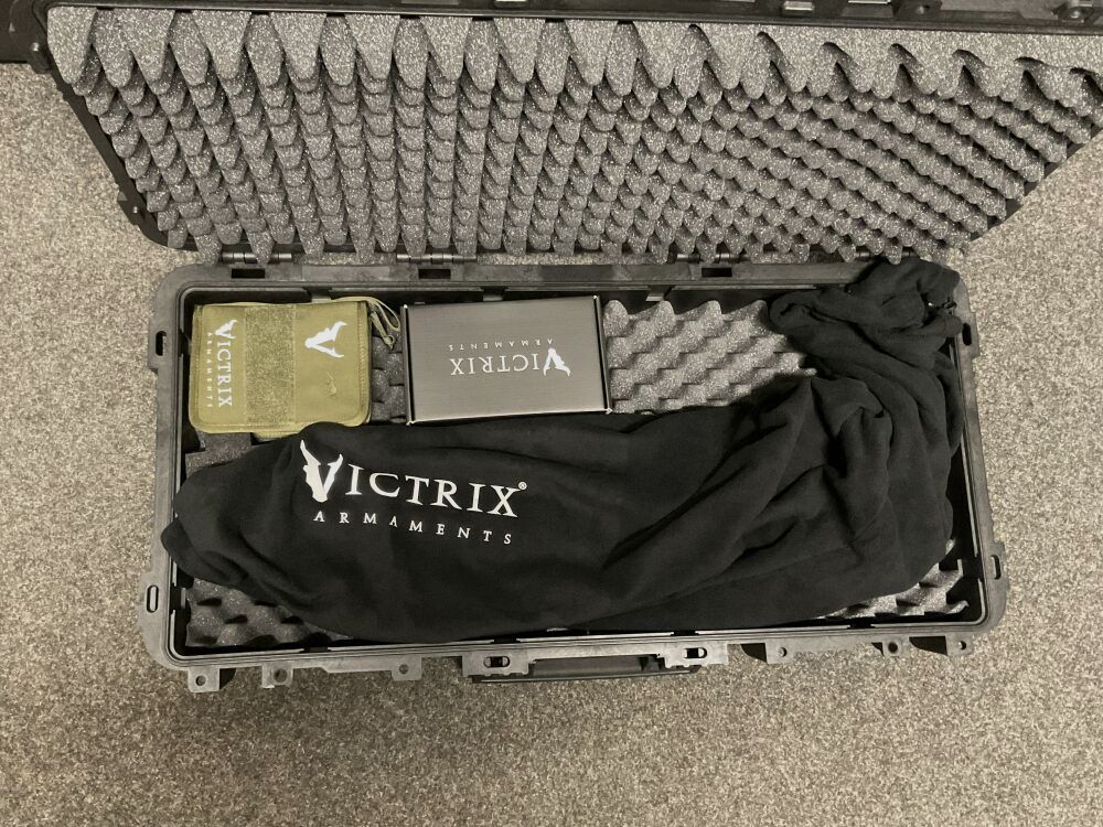 Victrix Gladio Pugio V Gris Foncé 308 Winchester 16 pouces avec silencieux S