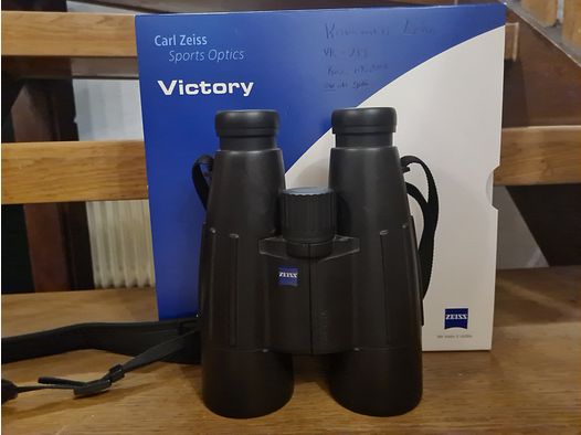 Zeiss Victory T*FL 8x56