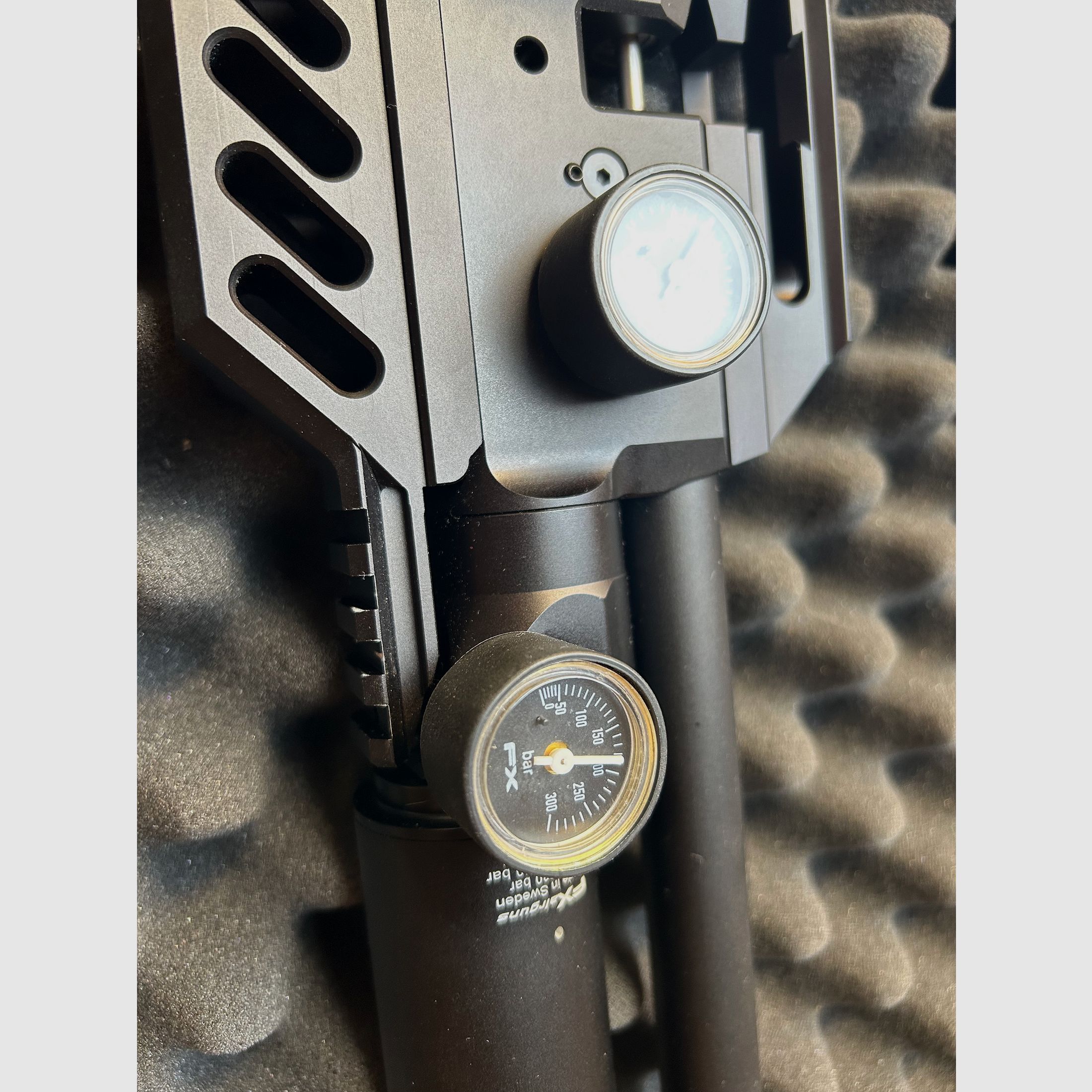 FX Dreamline Tactical Compact Luftgewehr 7,5 Joule , Kal. 4,5 (.177) inkl. 3 Mag und Compact Schulterstütze