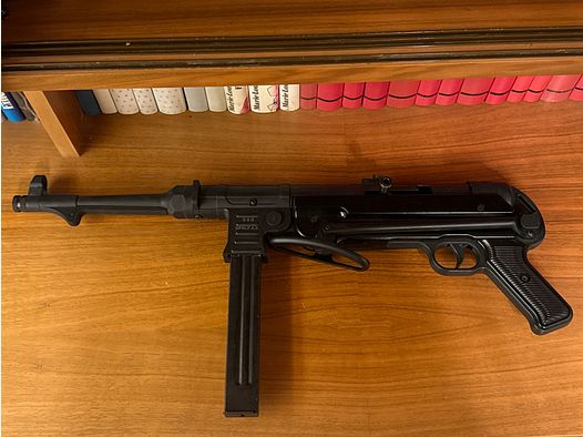 MP40 GEN. 2 PISTOLA MITRAGLIATRICE A SALVE KAL. 9MM