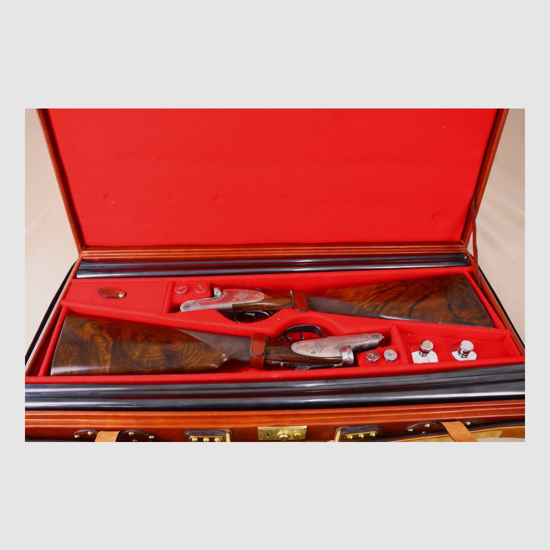 AYA - Aguirre y Aranzabal "Couple" Side Lock Shotguns / manufactured according to the specifications of Augustinus von Papen!!