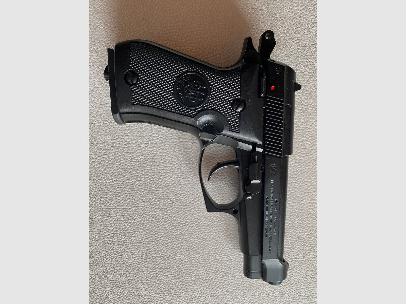 Beretta Mod. 84 FS CO2 Airsoft Pistole