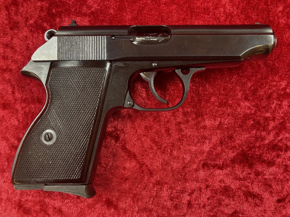 Hege (réplique Walther) AP 66 (réplique PP)