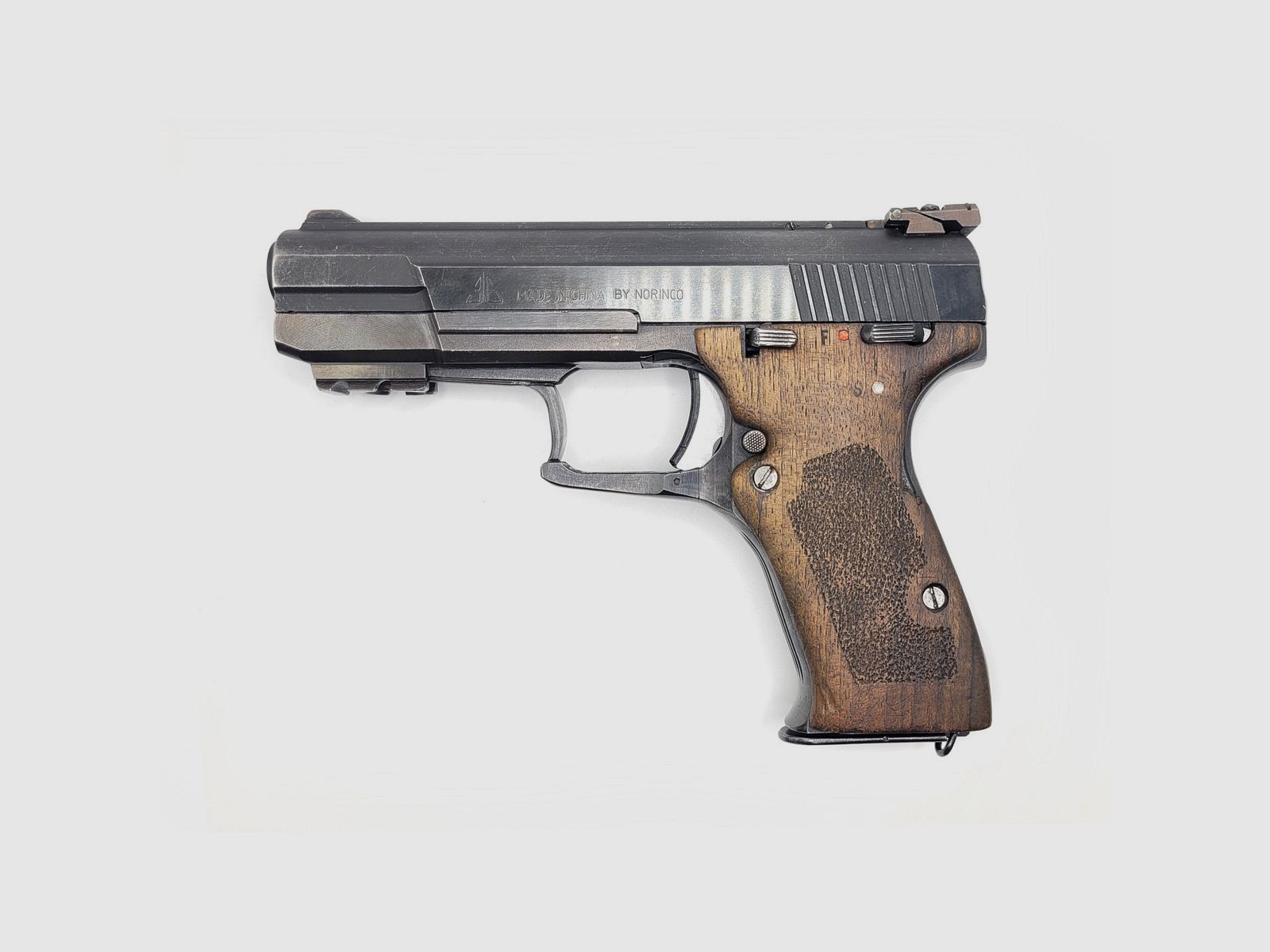Norinco 77B Pistole cal. 9x19mm China gebraucht