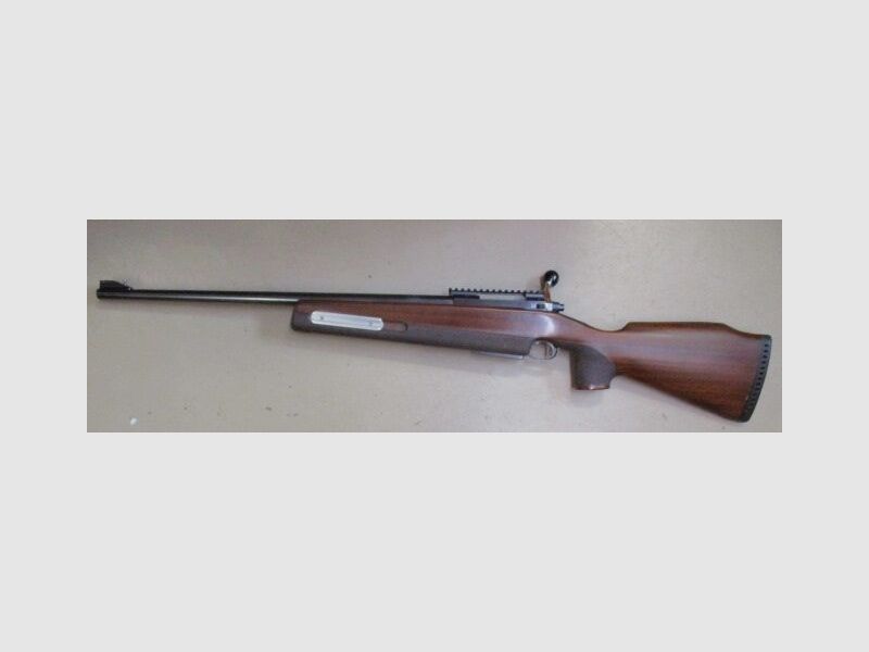 Repetierbüchse Varmint Tikka M55 mit Stahl Picatinnyschiene und 5- und 10er M55