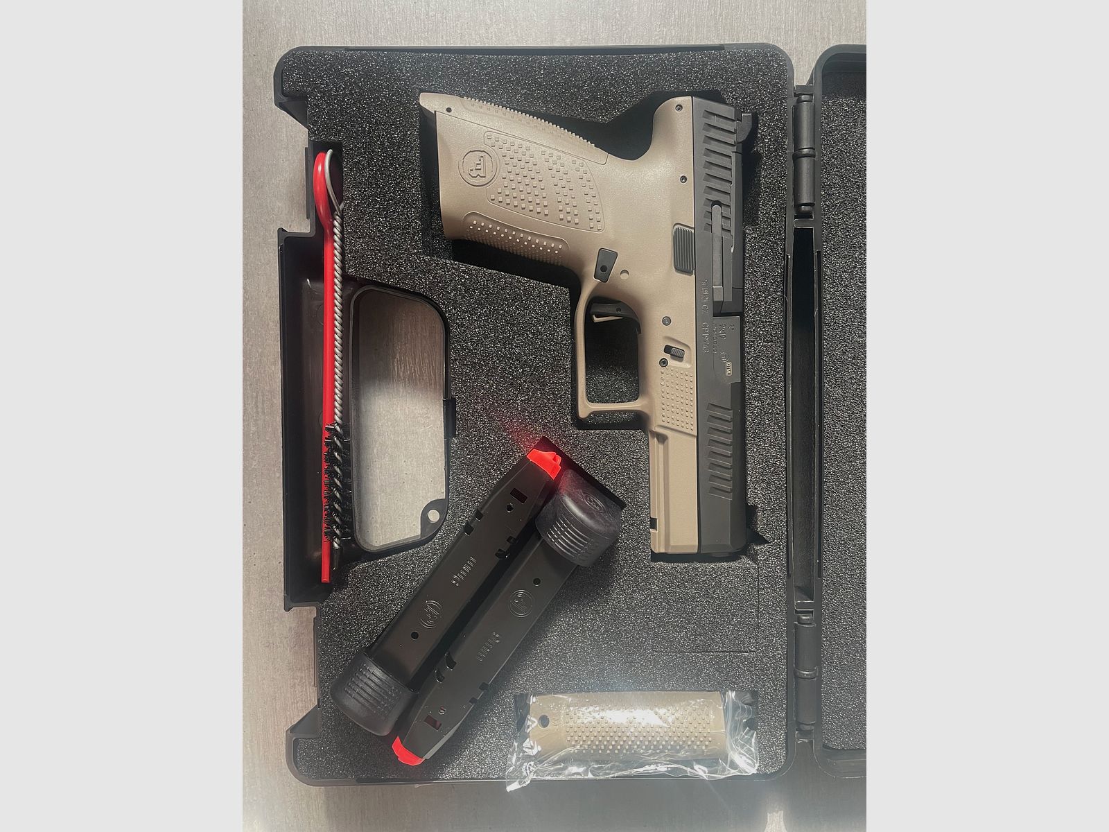 CZ P10 C Optic Ready FDE