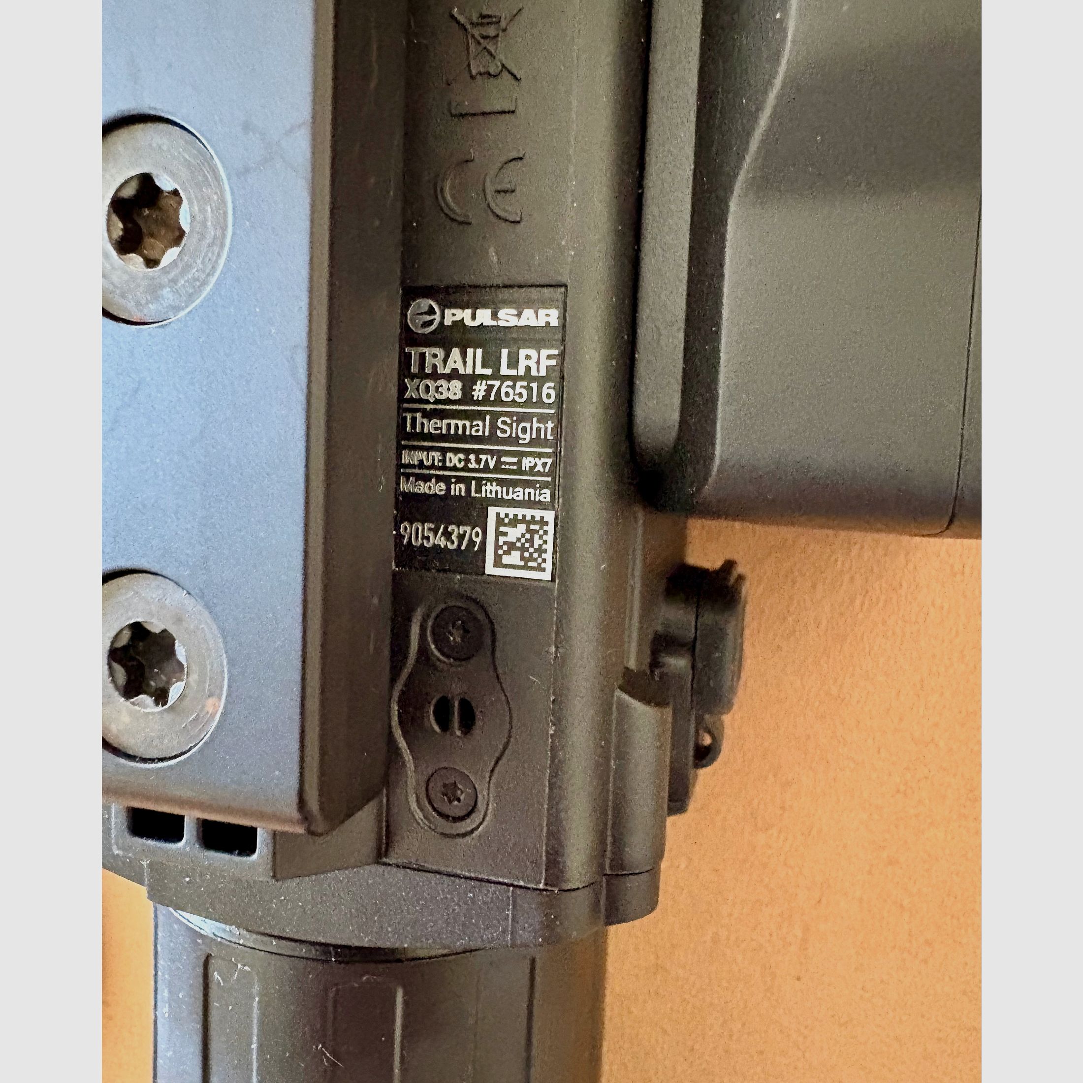 Pulsar Trail LRF XQ38 – Estado óptimo – incl. Montaje Blaser R8