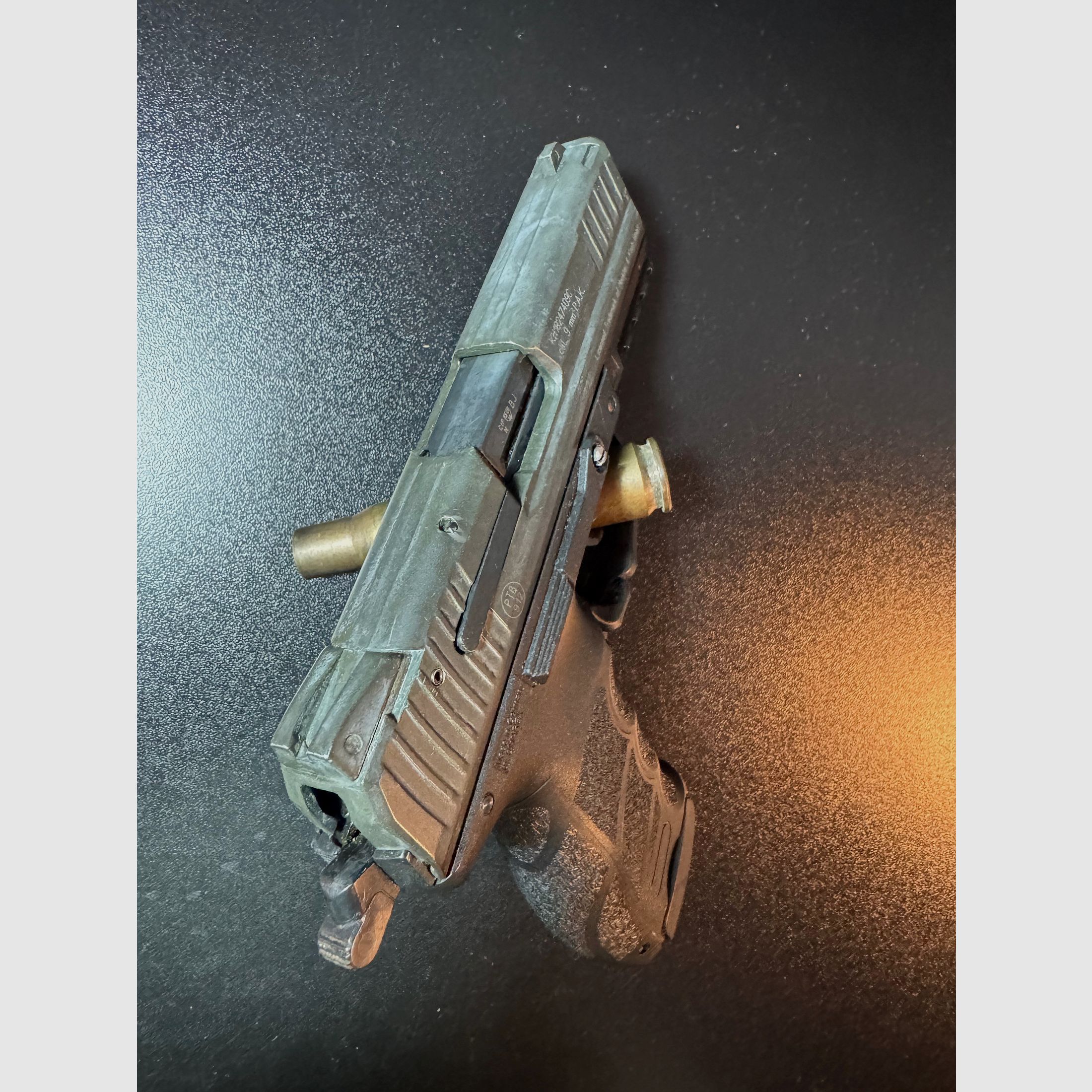 Heckler & Koch P30 9 mm P.A.K. inkl. Koffer, Abschussbecher & Anleitung