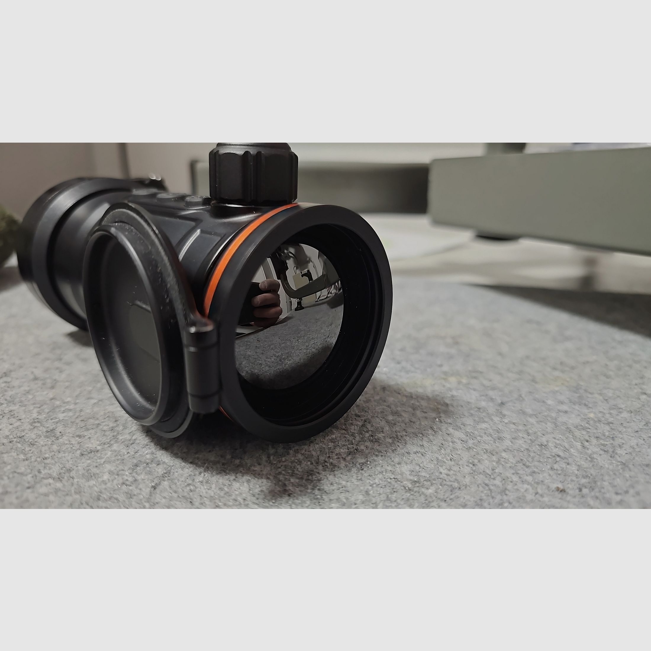 Thermtec Hunt 650 thermal imaging attachment device