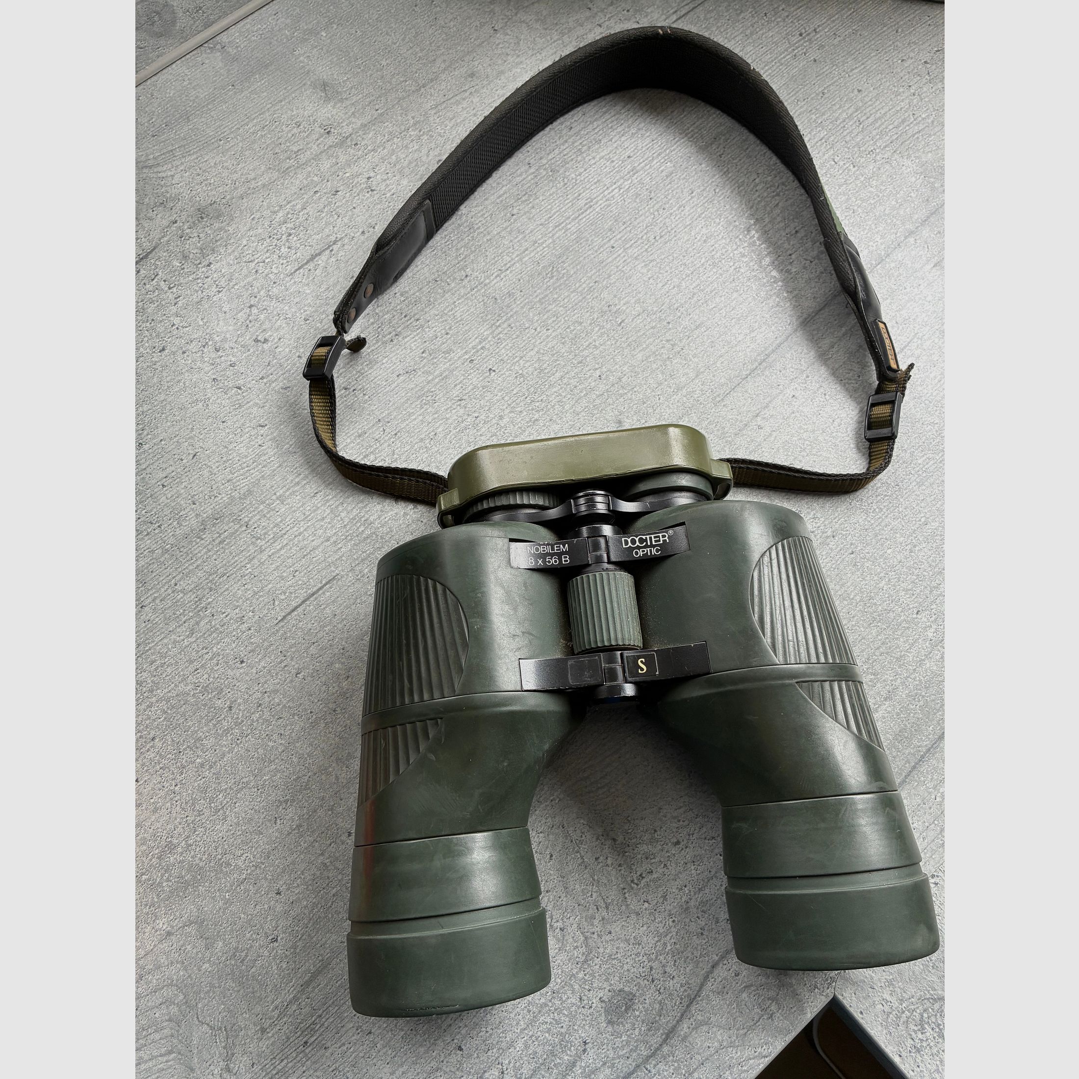 Verrekijker DOCTER Optic Nobilem 8x56 B /GA, dennen groen