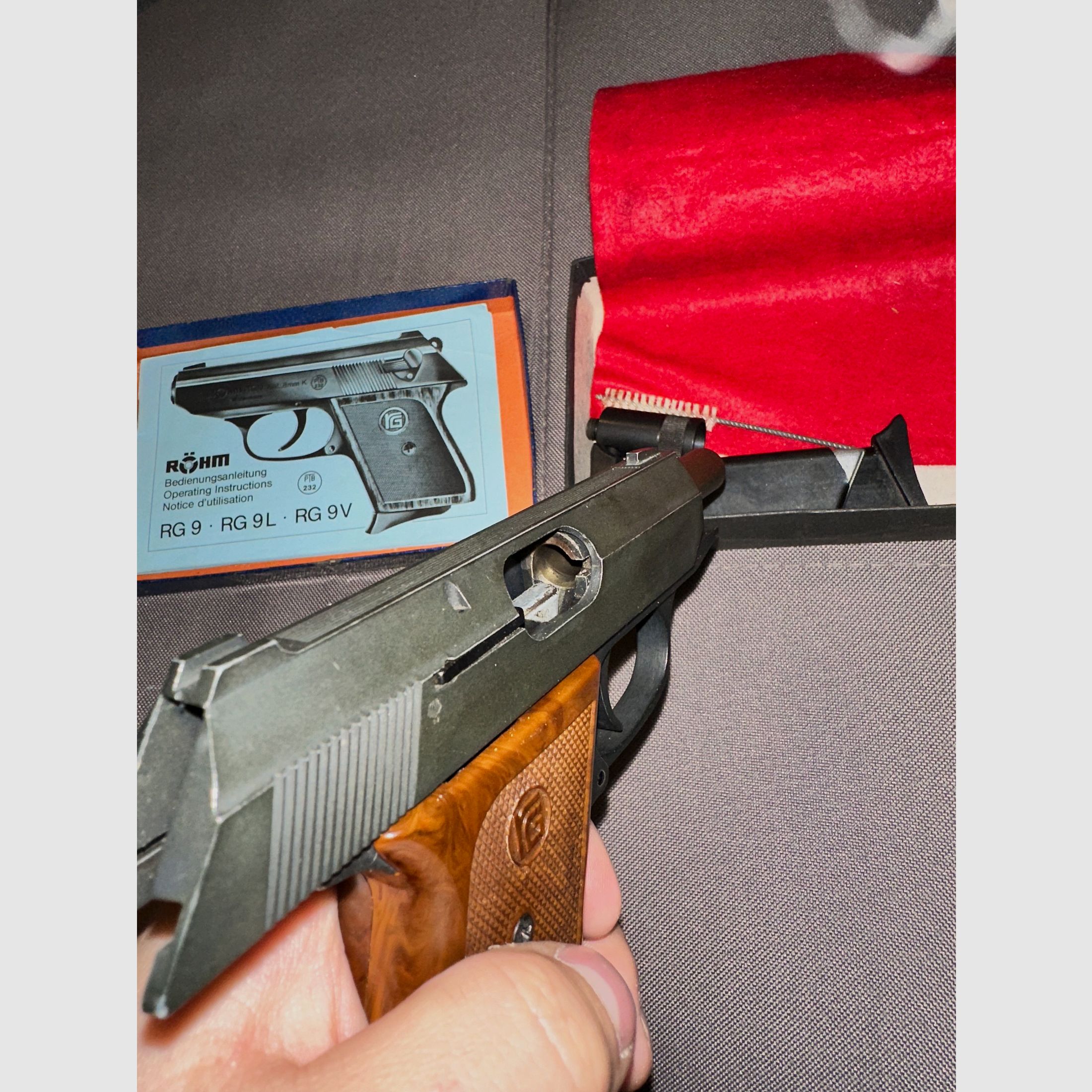 Röhm RG 9 – PTB 232 – 8 mm K – OVP – 3 Magazine – sehr guter Zustand 