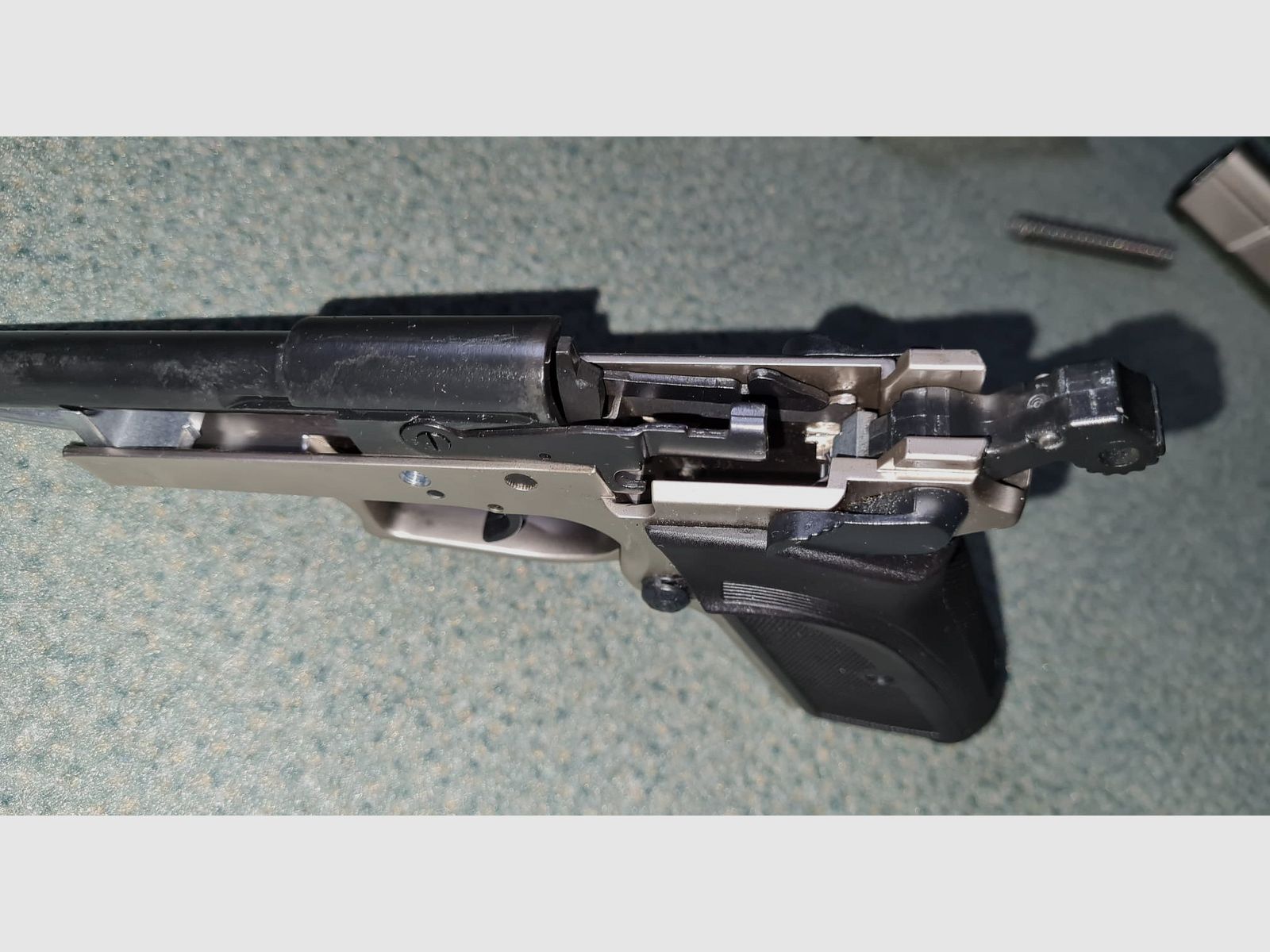 Pistolet à blanc Browning GPDA 9 Cal. 9mm P.A.K. nickelé