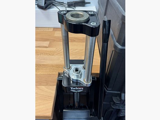 Talon Advance Presse