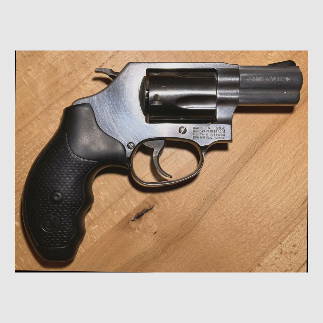 Smith & Wesson Modelo 60 con marco J de 5 disparos