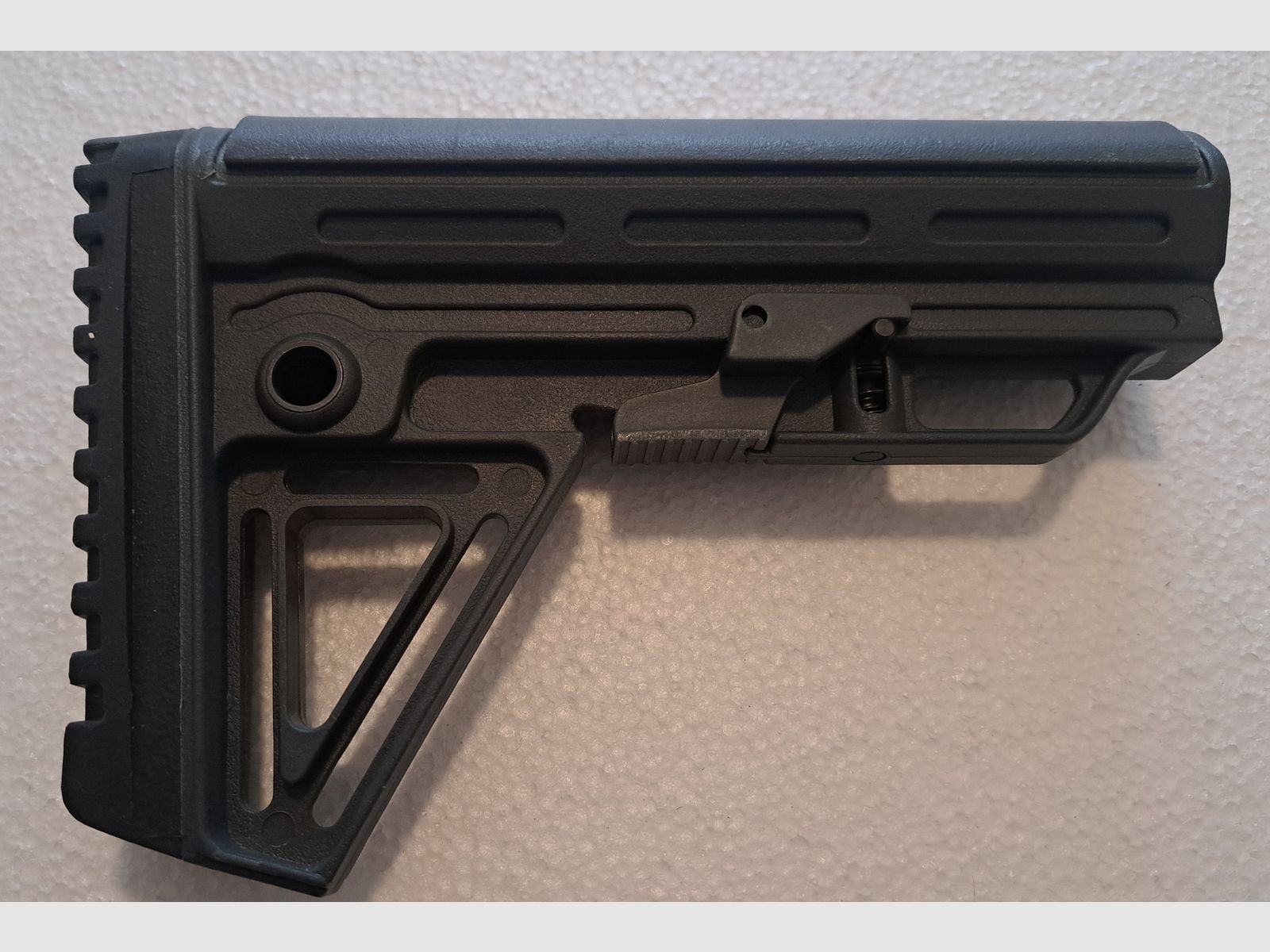 Ar15 stock push stock