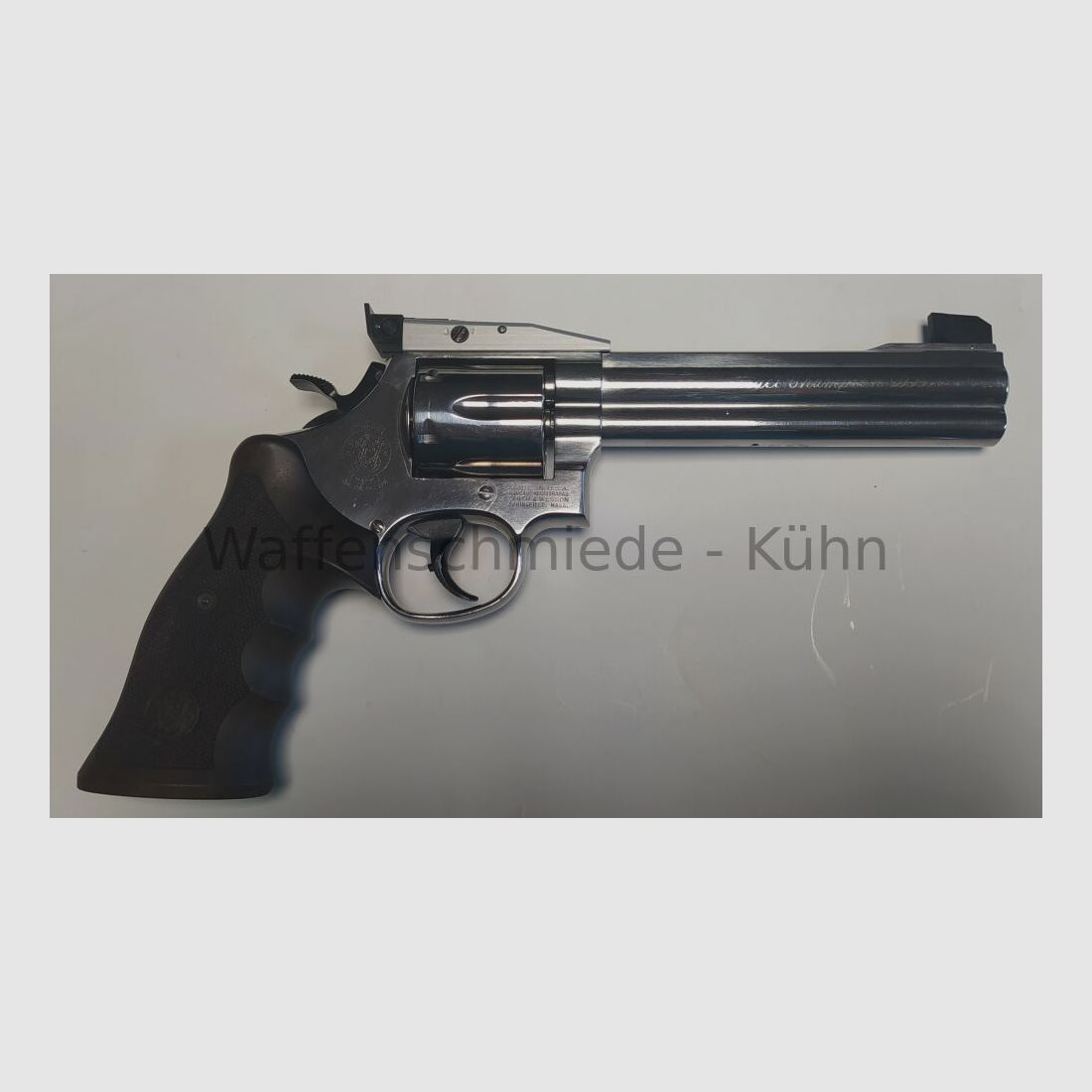 Smith & Wesson Target Champion 686