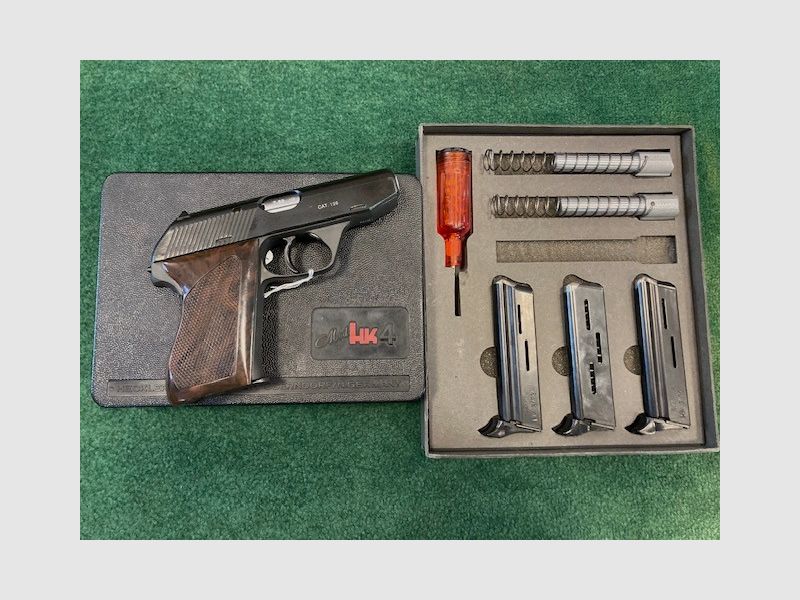 HK P4 Kal.7,65 z konwersją składającą się z lufy w 22LR i 6,35