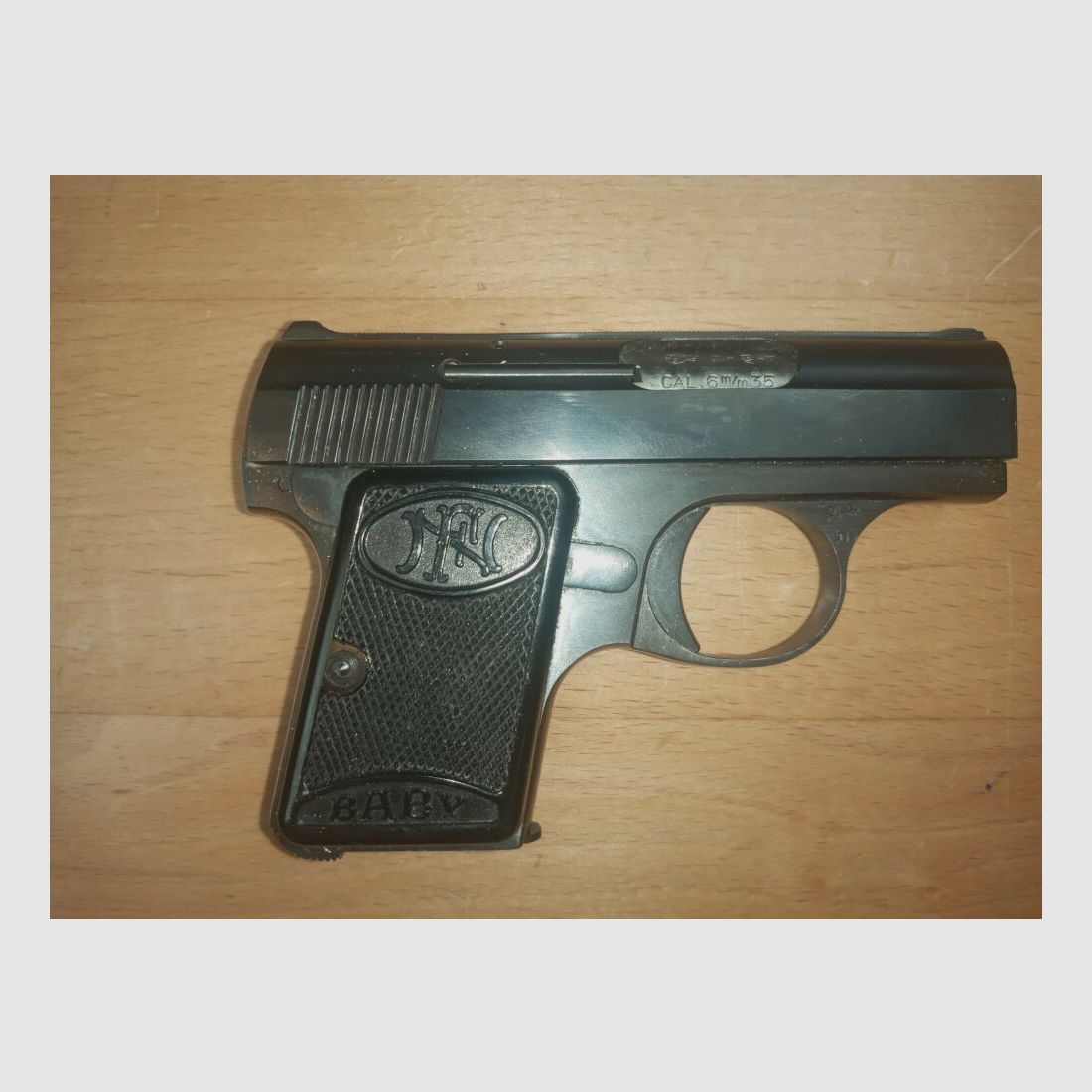 FN Browning , Herstal Baby